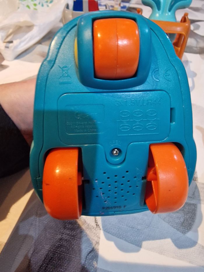 Lots petits voitures - photo numéro 2