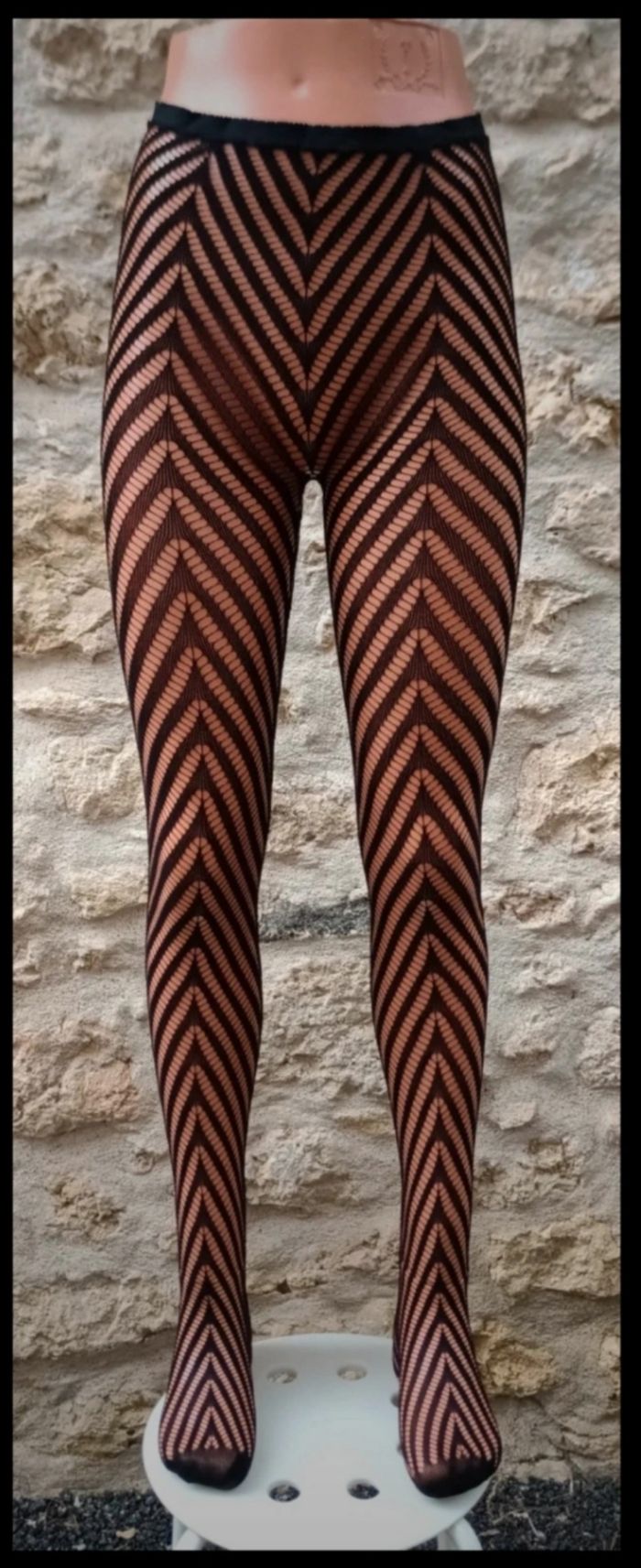 Collant résille motif fantaisie - photo numéro 2