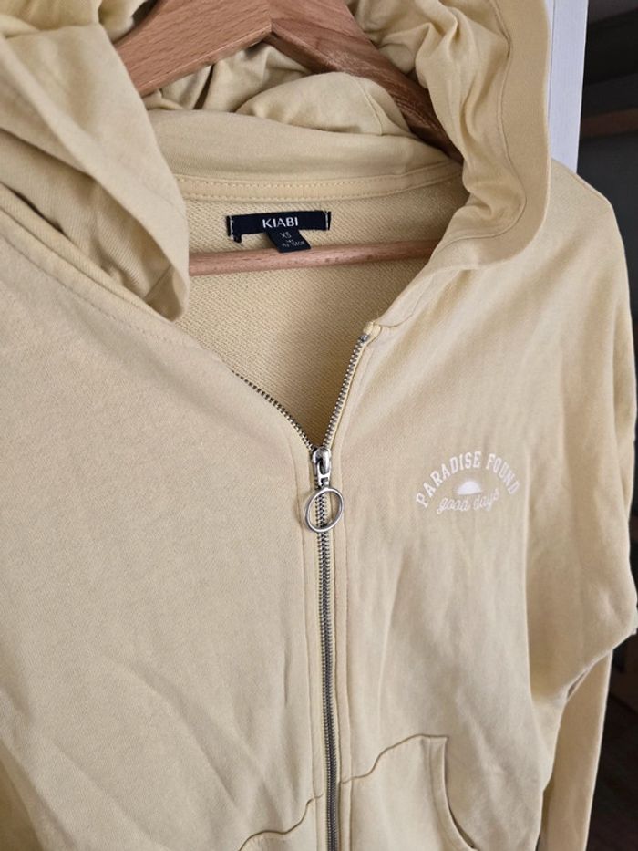 4 pulls / sweat - photo numéro 7