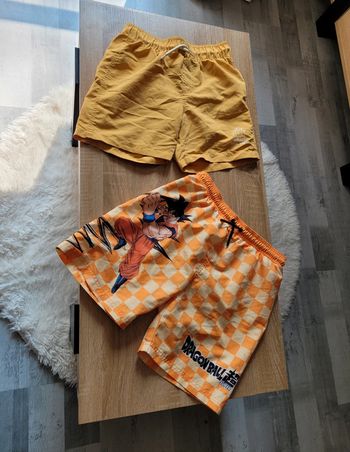 🌸 Lot de 2 Shorts de bain 🌸 taille 12 ans