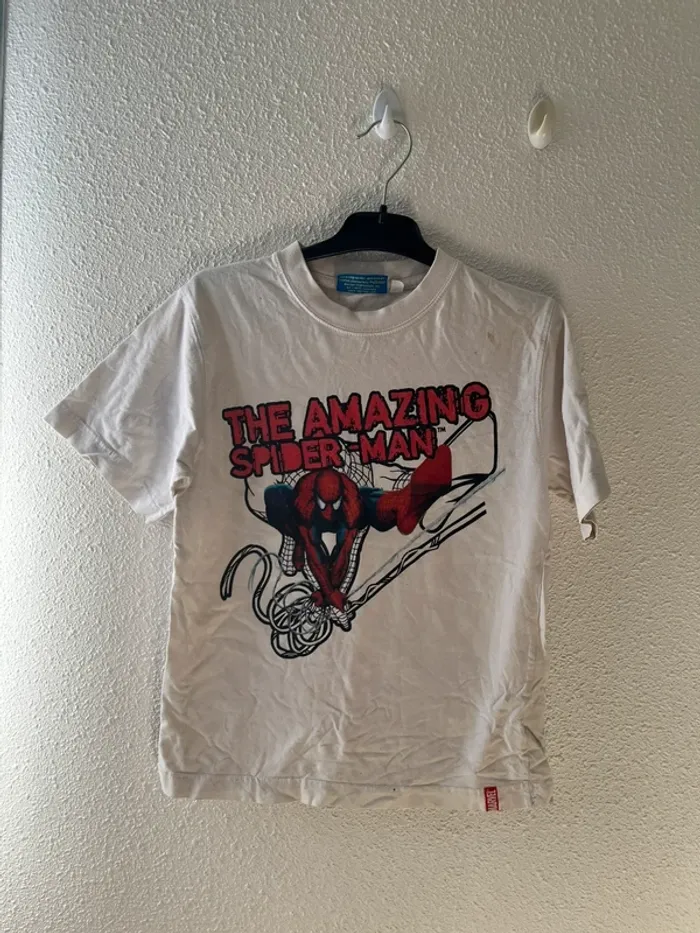 T-shirt Spiderman taille 8 ans