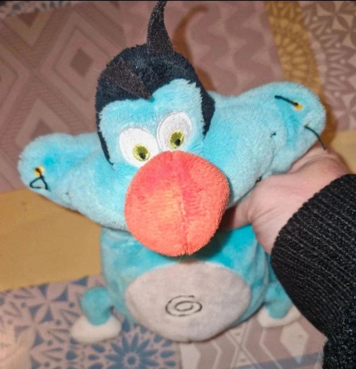 Peluche oggy et les cafards - photo numéro 4