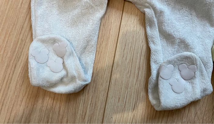 Lot pyjama 6 mois - photo numéro 2