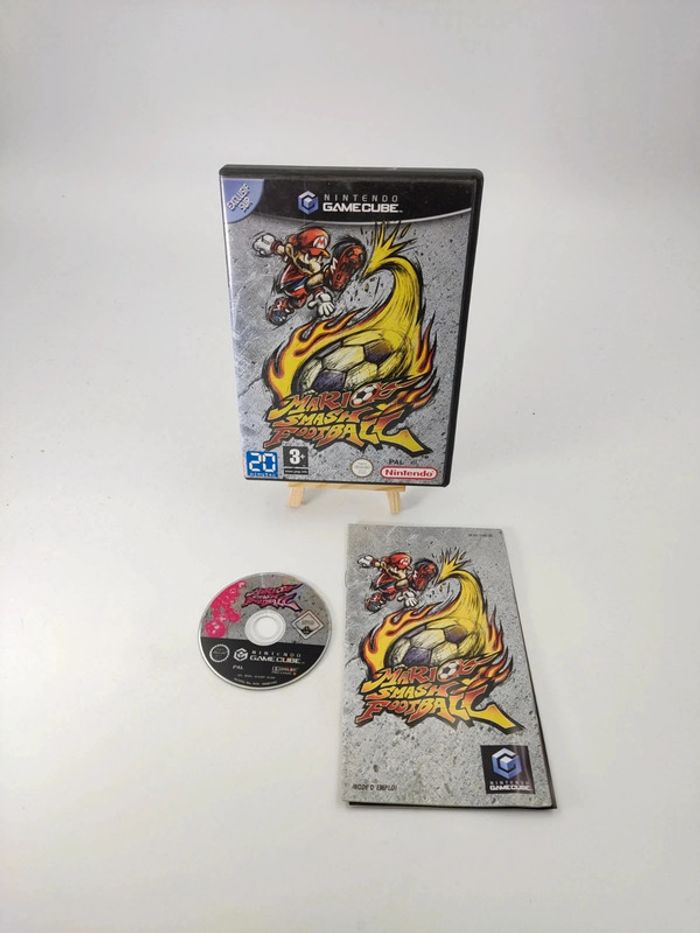 Jeu gamecube Mario Smash Football complet - photo numéro 2