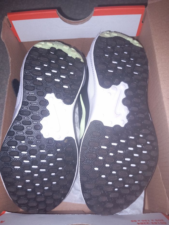 Basket nike garçon révolution 7 - photo numéro 3