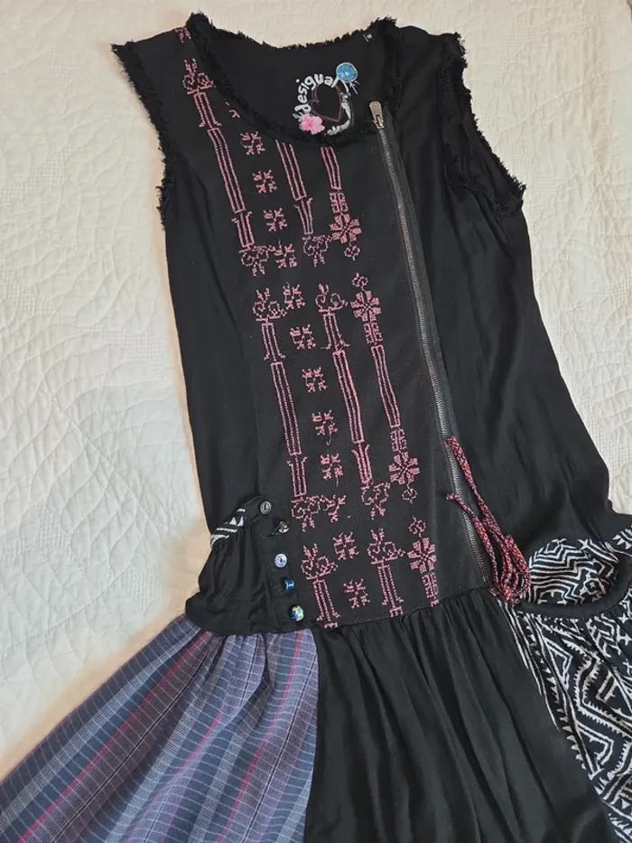 Lot Desigual 2 Robes taille 40 - photo numéro 10