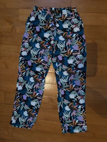 Pantalon fleuri