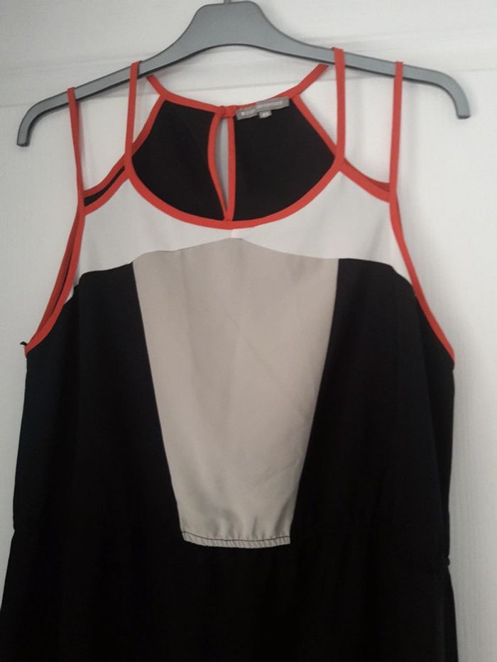 Jolie robe taille 46 ici et maintenant - photo numéro 2