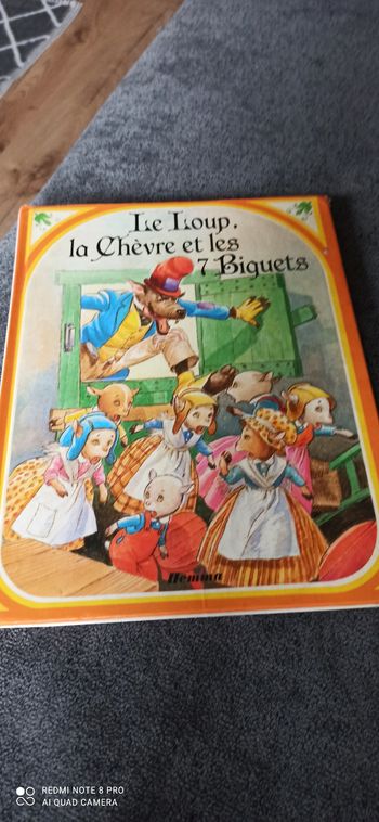 Livre le loup. La chevre et les 7 biquets
