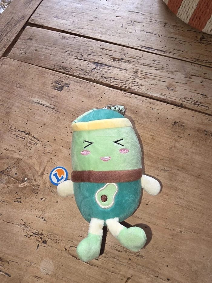 🥑 Peluche Avocat - Porte-clés Bubble Tea Avocado Mood