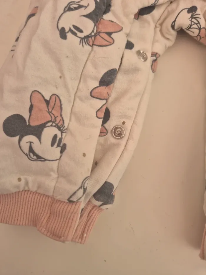 Combinaison / manteau minnie 6 mois - photo numéro 10