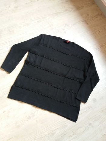 Pull vintage en bon état taille 42 44