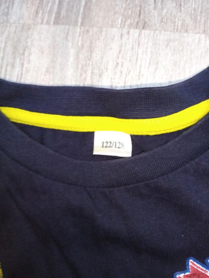 T-shirt manche longue 122/128 - photo numéro 3
