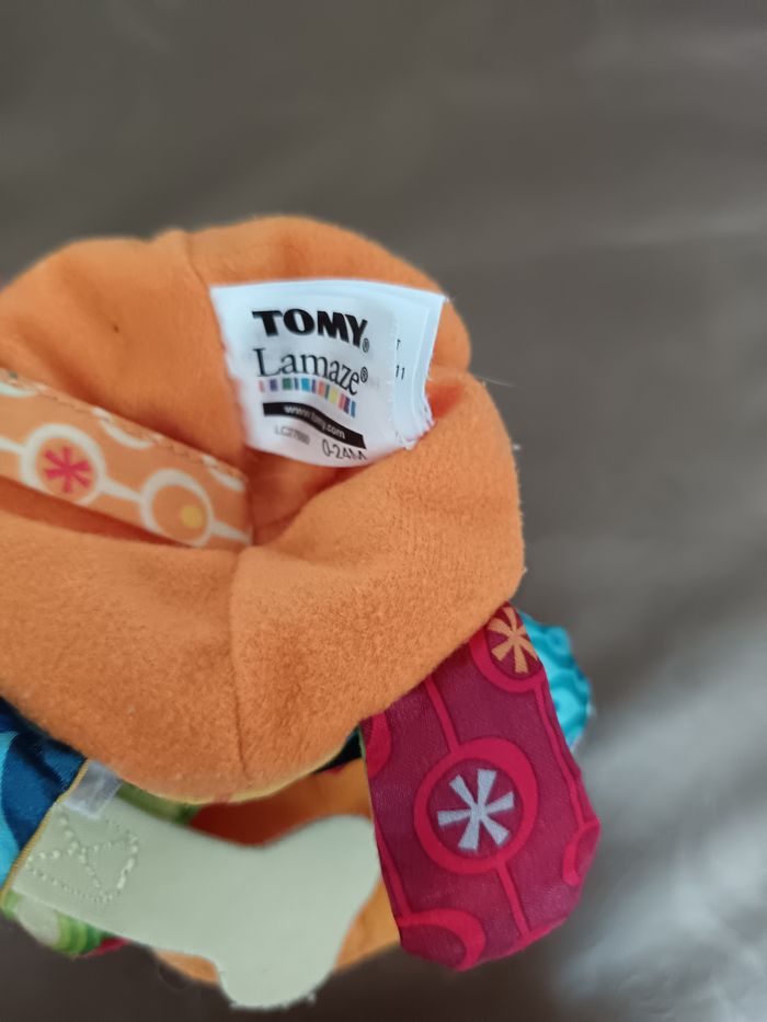 Peluche d'Eveil Vibrante Chien Shiver de TOMY - photo numéro 5