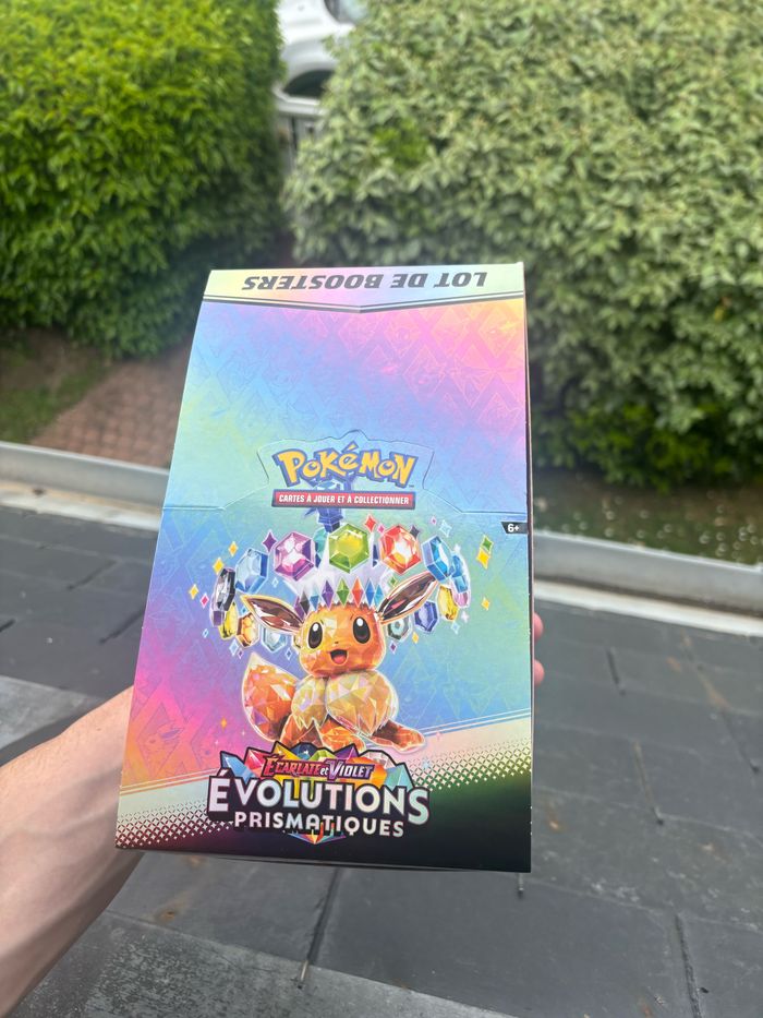 Display de Bundles Évolutions Prismatiques - photo numéro 2