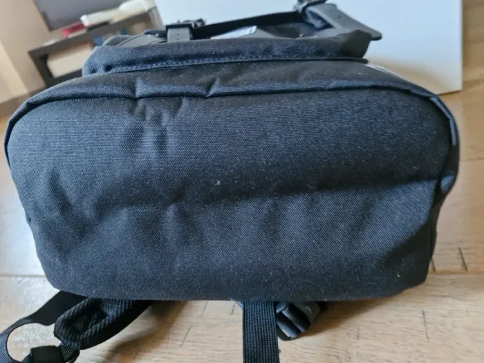 Sac à dos Herschel noir rayé – Little America ordi 15” - photo numéro 3