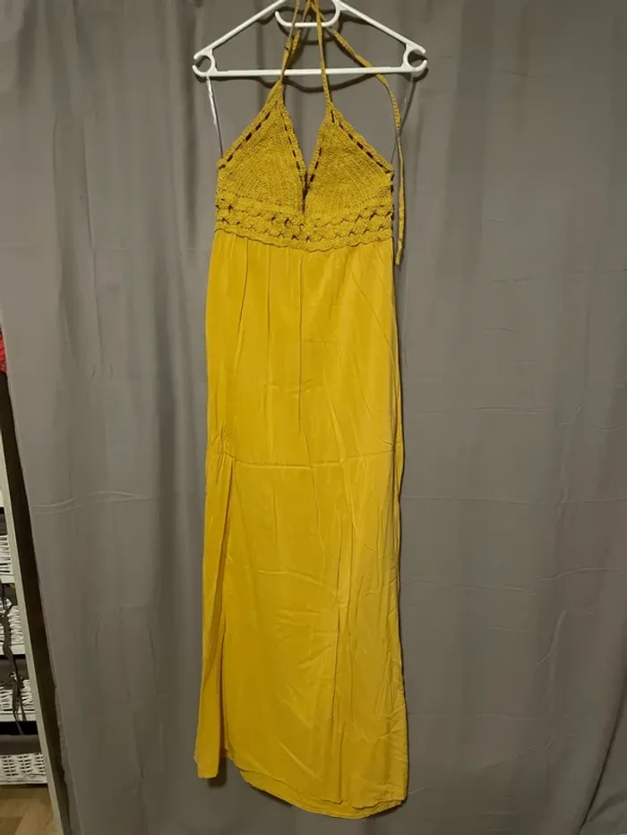 Robe longue dos nus