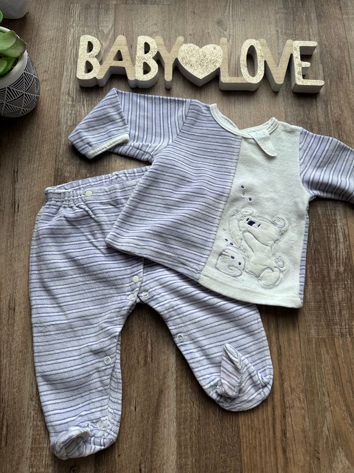 - Pyjama bébé confort - 6 mois - Très bon état