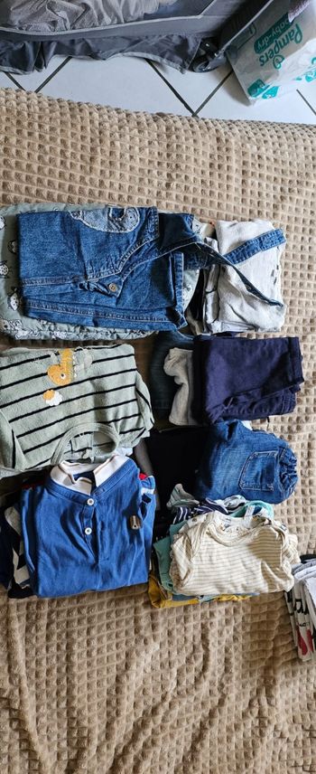 Lot vêtements garçon 12 mois