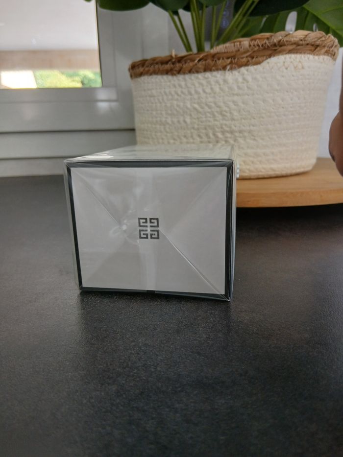 L’interdit eau de parfum 80ml - photo numéro 2