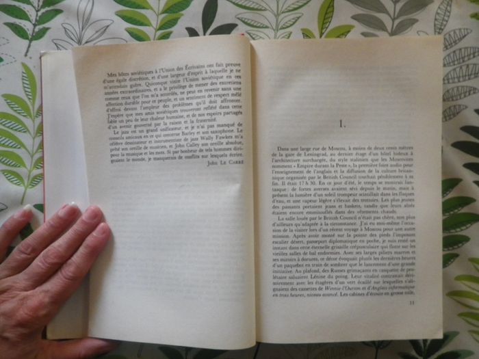 La maison Russie de John Le Carré Ed. Robert Laffont - photo numéro 4