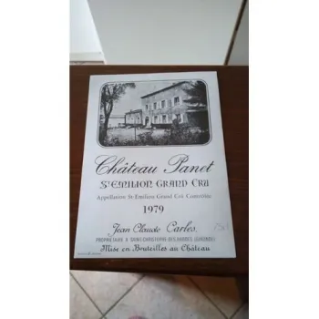 étiquette de vin château panet saint Émilion grand cru 1979 neuve -