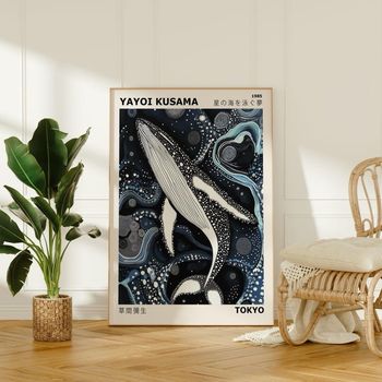 👉 Affiche A2 – Yayoi Kusama & baleine cosmique