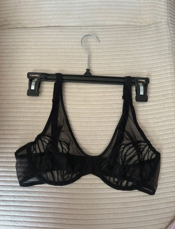 Soutien gorge implicite noir - photo numéro 2