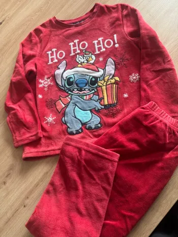 Pyjama Disney store stitch de Noël 8ans