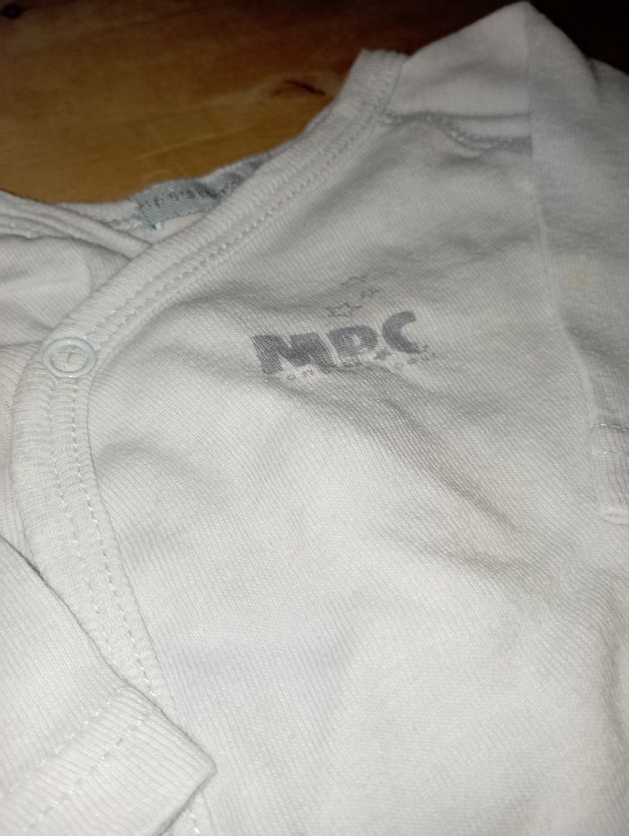 Bodies - photo numéro 2