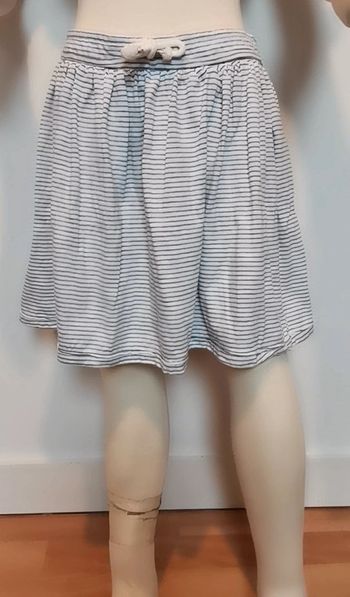 Jupe taille 13/14ans