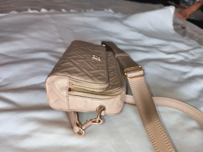 Sac tommy Hilfiger bandoulière - photo numéro 2