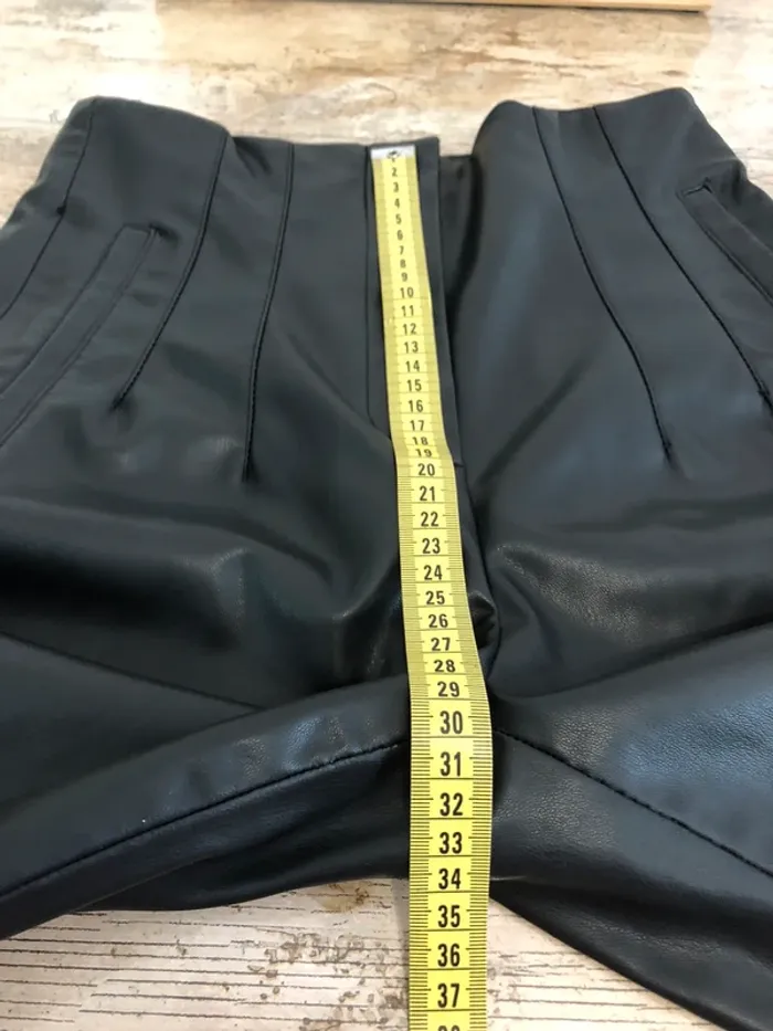 Pantalon Simili, cuir Zara - photo numéro 8