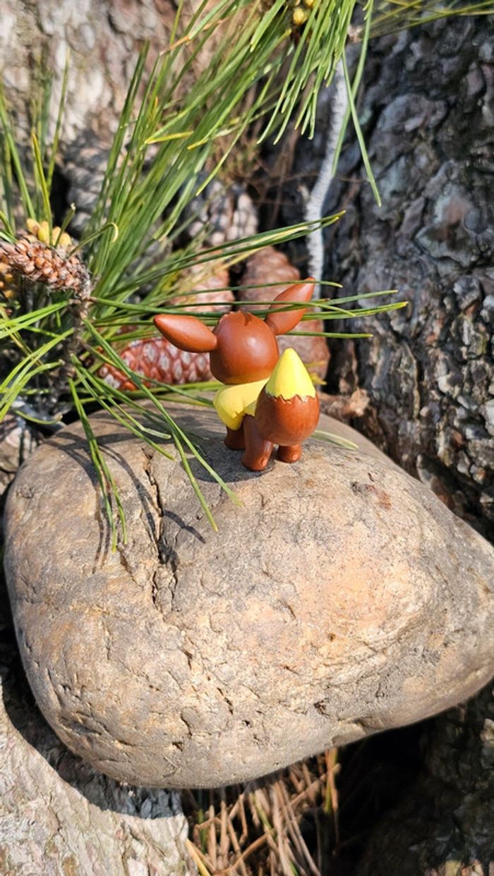 Super figurine Pokemon Nintendo Évoli - photo numéro 3