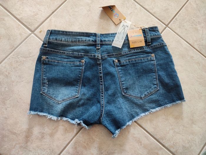 Short en jean Lemone taille L / 40 - photo numéro 2