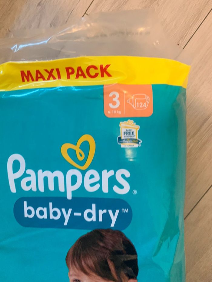 Couche Pampers babydry - photo numéro 2