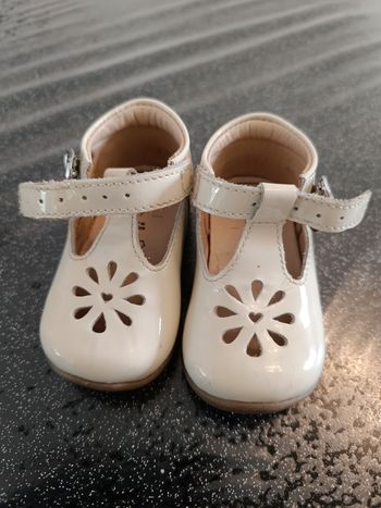 Chaussure taille 17