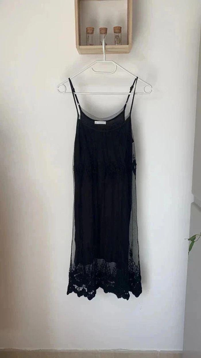 Robe brodée noire Promod