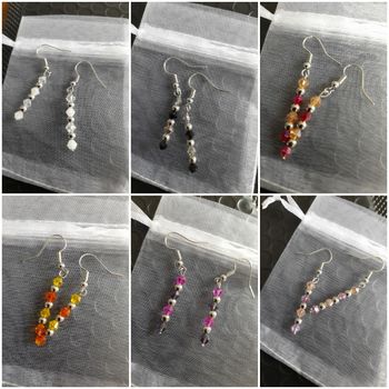 Boucles d'oreilles pendantes colorées