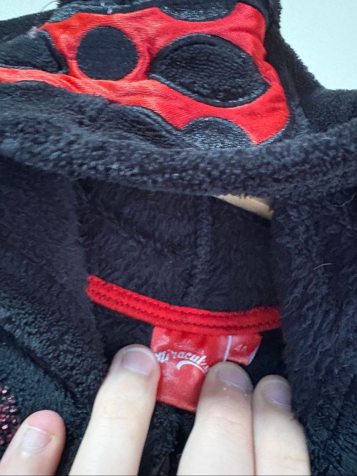 Sur pyjama fille taille 104 - photo numéro 5