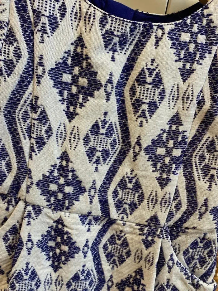 Magnifique robe graphique - photo numéro 2