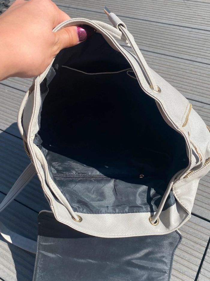 sac à dos style gris beige - photo numéro 4