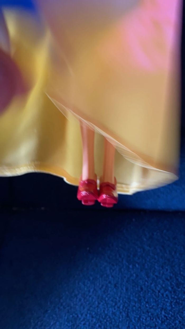 Barbie Blanche neige - photo numéro 4