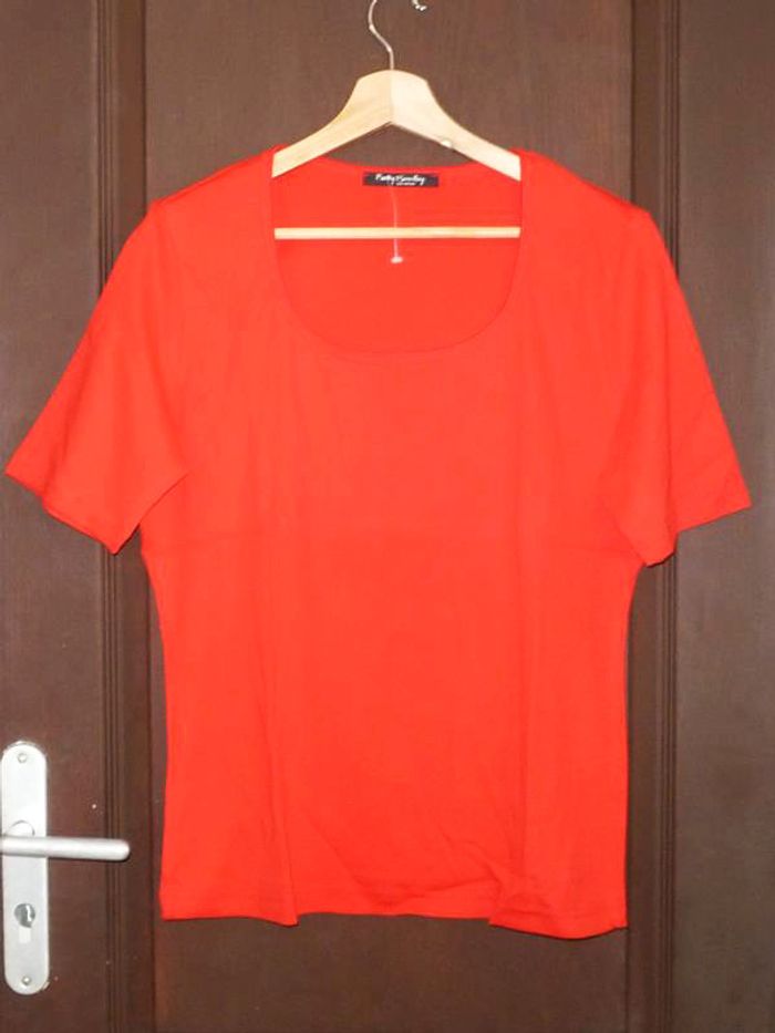 T-shirt " Betty Barclay " (T. 46) - Neuf avec étiquette