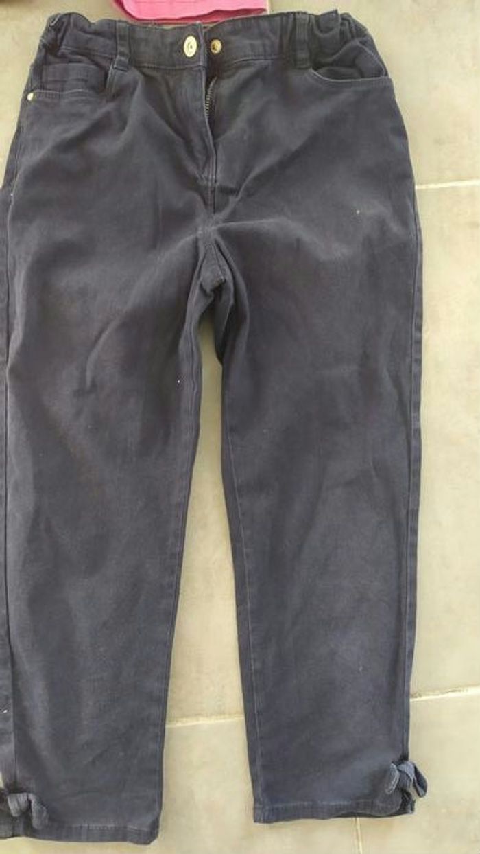 Lot 14 - 3 pantacourts fille en 12 ans - photo numéro 2