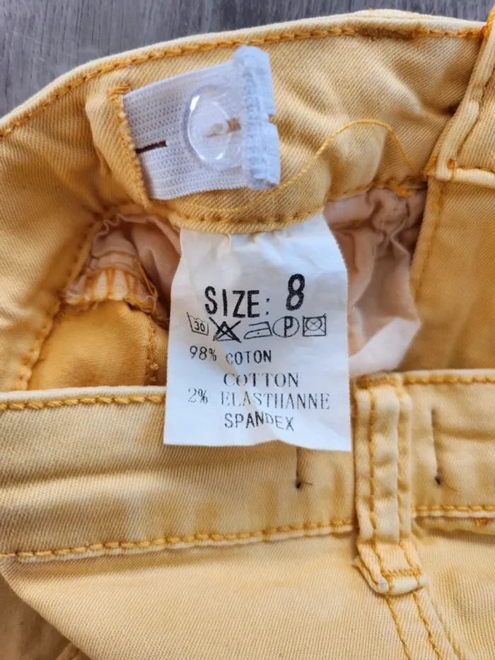 Short jaune fille 8 ans - photo numéro 3
