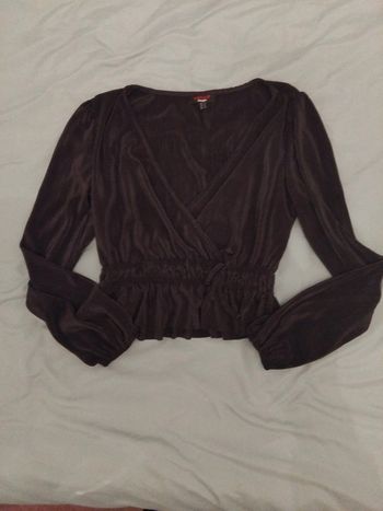 Haut court noir décolleté satiné femme 36