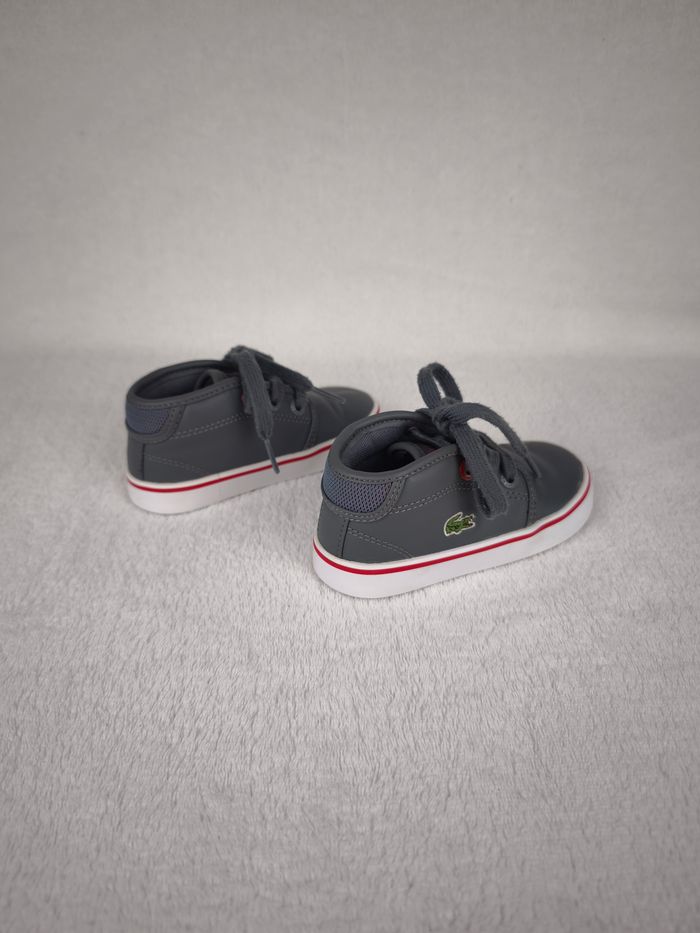Baskets Grise Lacoste Garçon poiture 22 - photo numéro 5