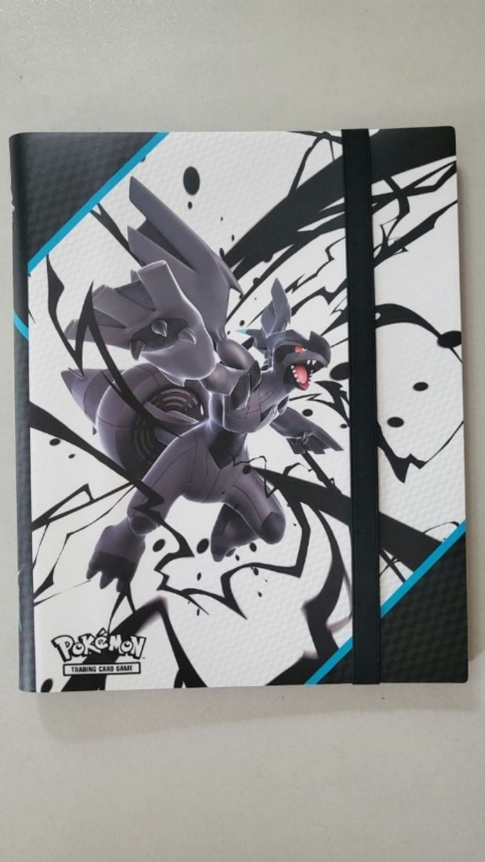 Classeur Pokémon foudre noire
