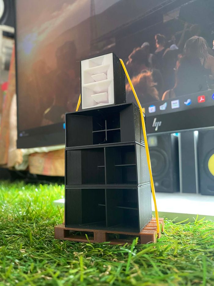 🔊Petite Colonne de sound system maquette de free party 🔊 - photo numéro 1